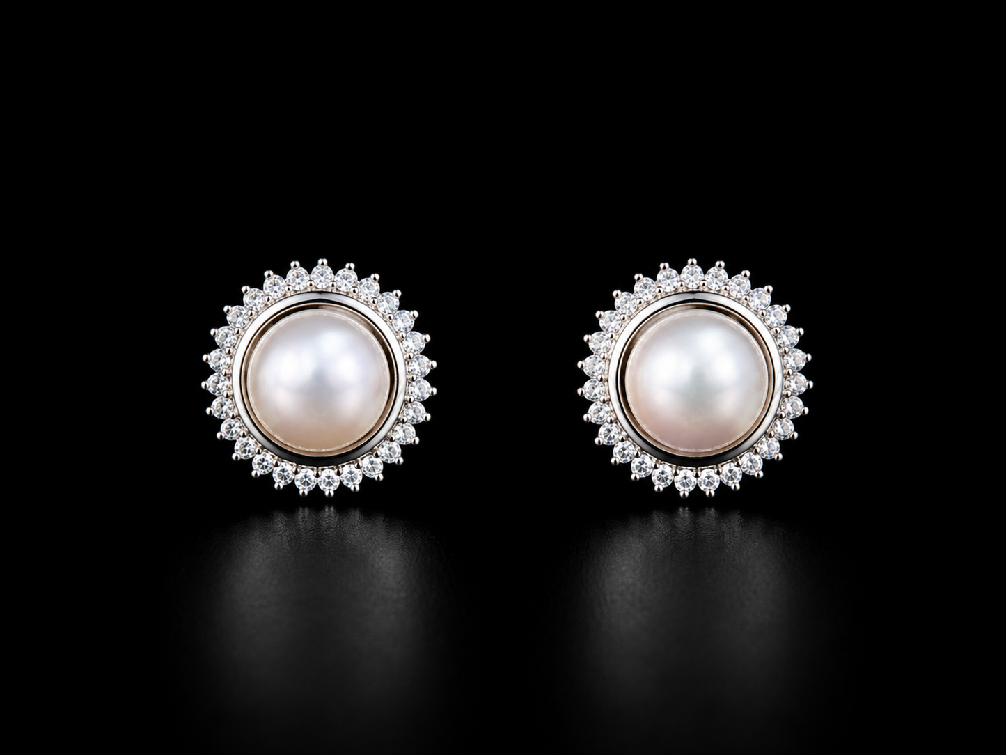 925 Silver pearl round shape 2.68 gms Stud Earing
