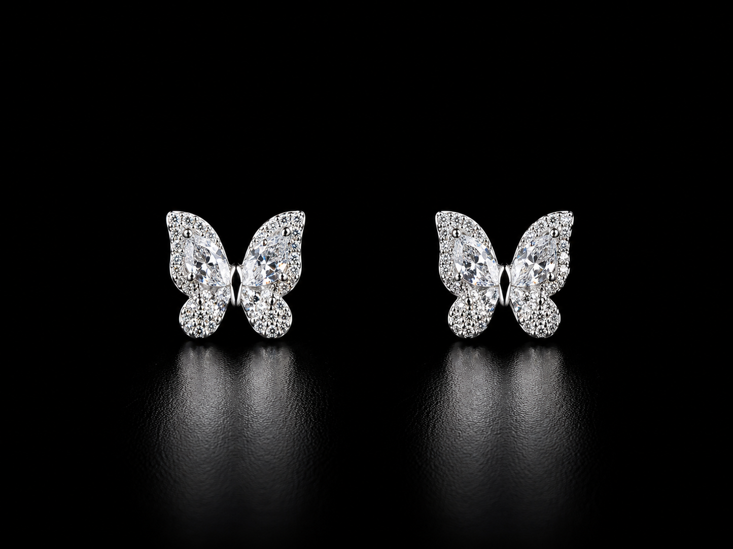 925 Silver Butterfly 2.40 gms Stud earing