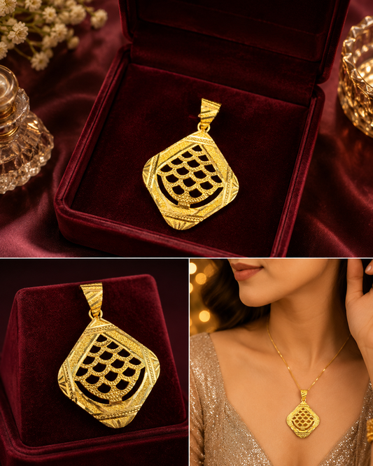 916 BIS Hallmark 22 kt 2.69 gms Gold Pendant