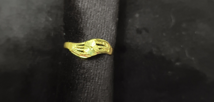 916 BIS Hallmark 1.62 gms Ring