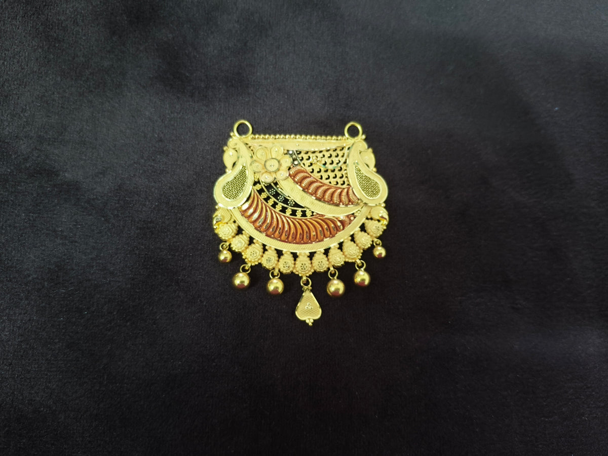 916 Mangalsutra/Tanmania pendant 9.6 gms