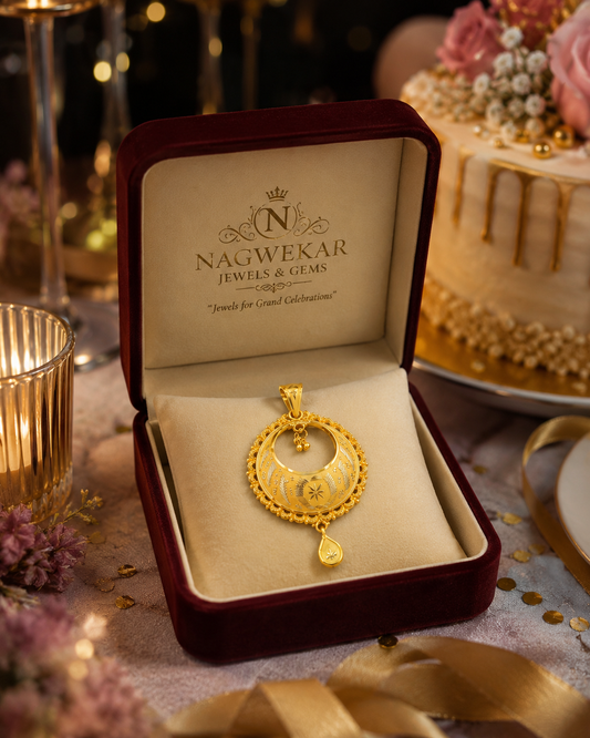 833 BIS Hallmark in 20 kt gold Pendant