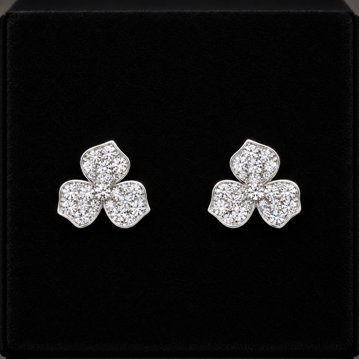 925 Silver 3 Petals flower 2.47 gms Stud Earing