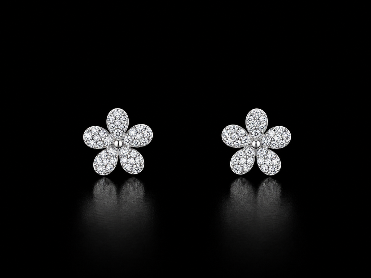 925 Silver Floral Stud 1.29 Gms Earing