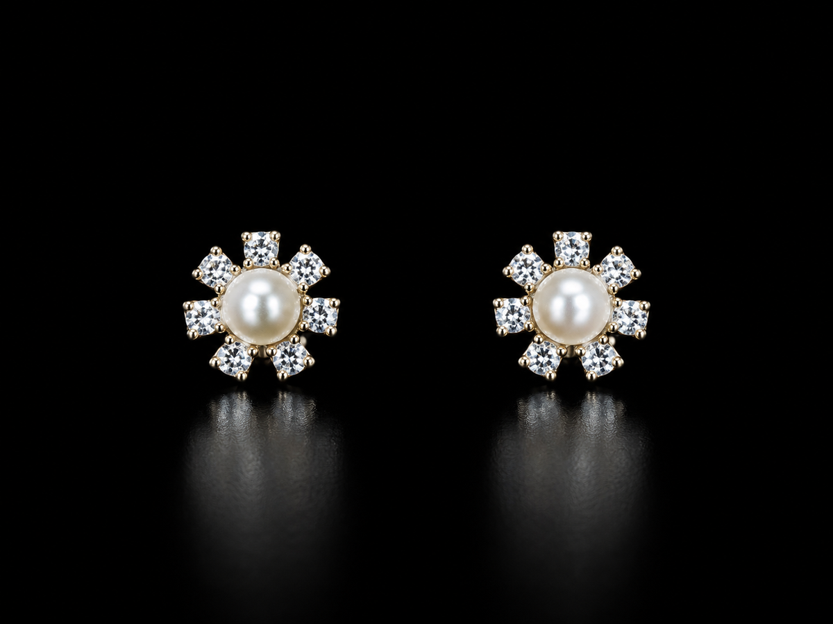 925 Silver Flower style with Pearl 0.800 gms Stud Earing